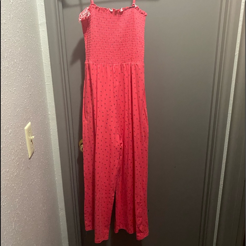 Glamorous: strawberry pink jumpsuit! Size 10-UK/6-US